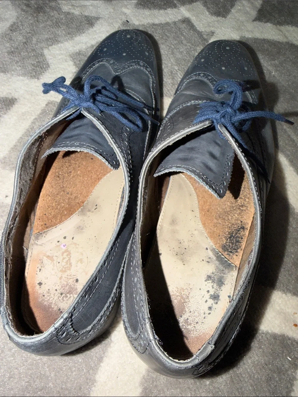 Clarks classic navy